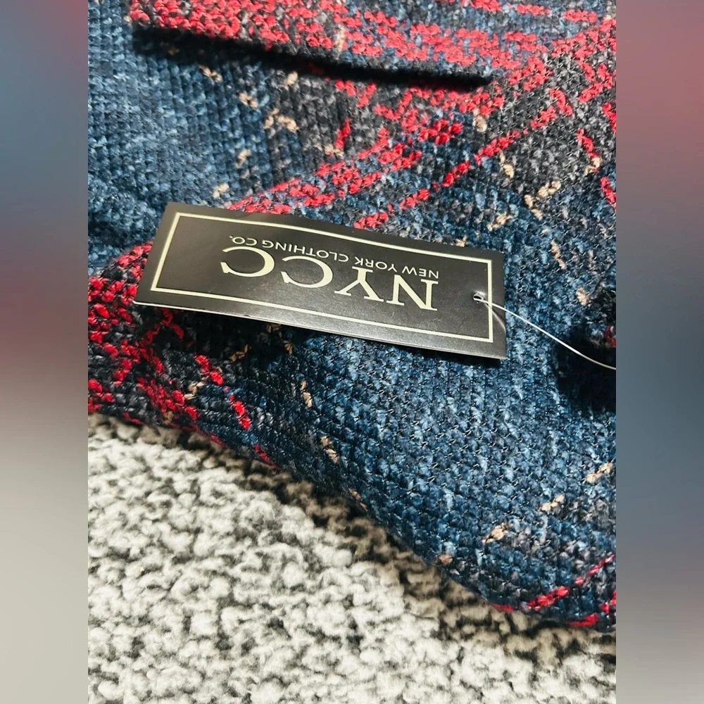 NYC New York Clothing Co. Red and Black short Coat 
Vintage look - Picture 7 of 13